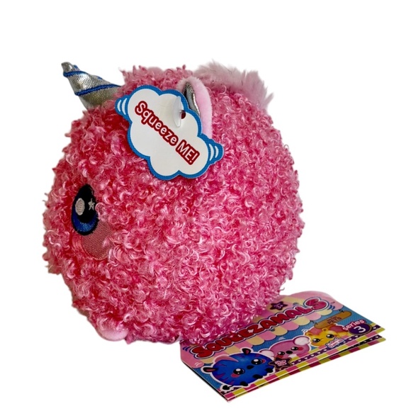 Squeezamals Ursula Unicorn Series 3 Small Plush Toy 3.5” 2019 - Picture 8 of 11